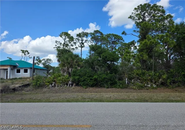 Photo 1 of Sale Pending at 5320 Gillot Blvd, Port Charlotte, FL 33981 | MLS# 226016332 | Listing updated on 2026-10-21