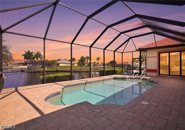 Photo 4 of Sale Pending at 5072 Sorrento Ct, Cape Coral, FL 33904 | MLS# 2026018148 | Listing updated on 2026-10-18