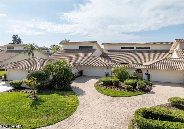 Photo 2 of Townhouse for sale at 11804 Quail Village Way, Naples, FL 34119 | MLS# 226014552 | Listing updated on 2026-09-13