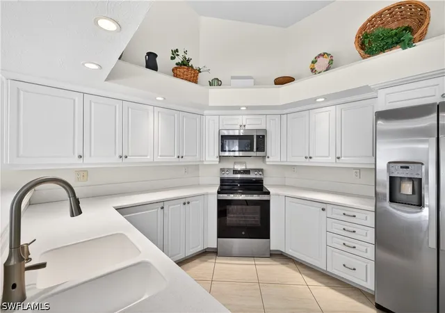 Listing Photo 4 - Condo for sale in building located at 20210 Golden Panther Dr, Estero, FL 33928 - Unit #1