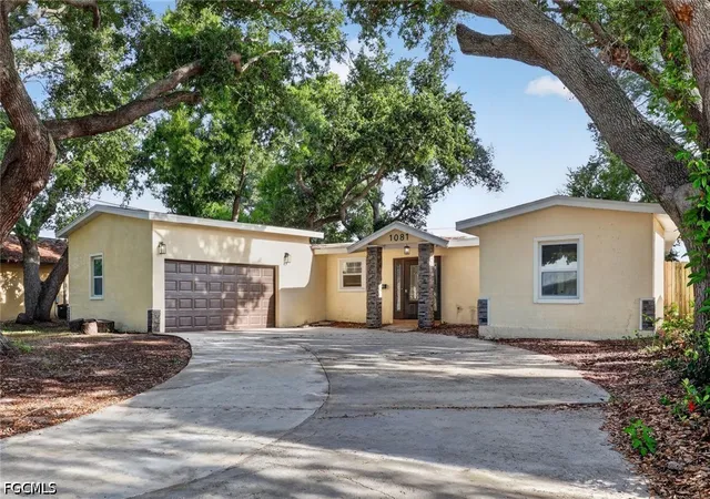 Photo 3 of Sale Pending at 1081 55th Terrace S, Saint Petersburg, FL 33705 | MLS# 2026018449 | Listing updated on 2026-10-16