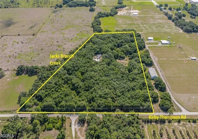 Photo 4 of Sale Pending at 1040 Kirby Thompson Rd, La Belle, FL 33935 | MLS# 2026018467 | Listing updated on 2026-09-07