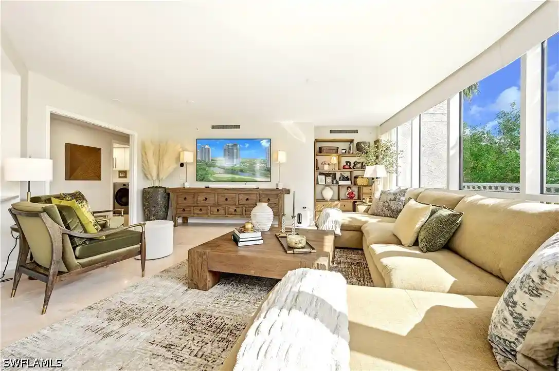 Listing Photo 1 - Condo for sale in 4801 Bonita Bay Blvd located at 4801 Bonita Bay Blvd, Bonita Springs, FL 34134 - Unit #301