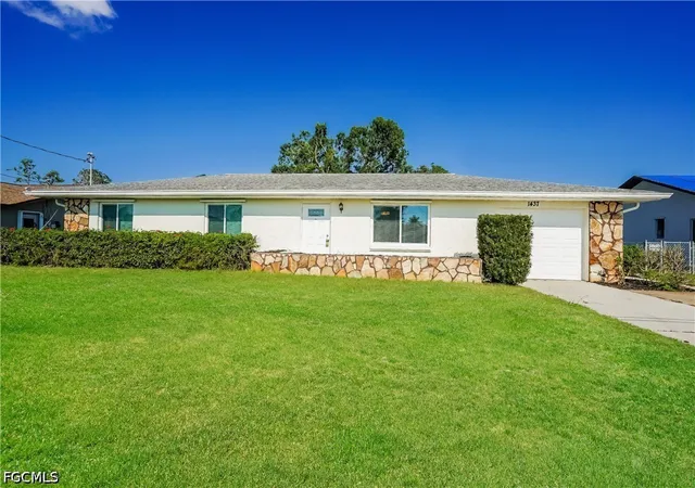 Photo 1 of Single family home for sale at 1437 Se 14th Terrace, Cape Coral, FL 33990 | MLS# 2026018598 | Listing updated on 2026-09-03