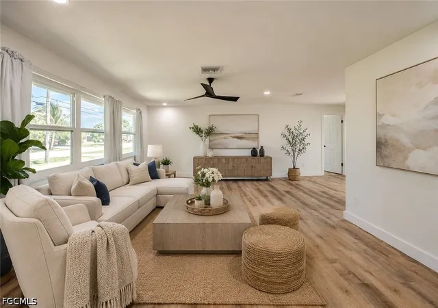Photo 3 of Single family home for sale at 3009 SE 10th Avenue, Cape Coral, FL 33904 | MLS# 2026018698 | Listing updated on 2026-09-11