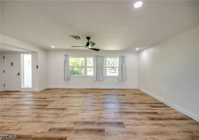 Photo 4 of Single family home for sale at 3009 SE 10th Avenue, Cape Coral, FL 33904 | MLS# 2026018698 | Listing updated on 2026-09-11
