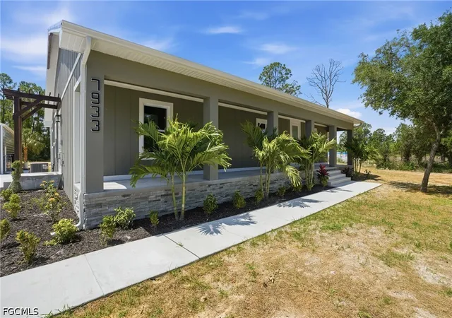 Photo 2 of Sale Pending at 7933 5th Terrace, Lehigh Acres, FL 33936 | MLS# 2026018822 | Listing updated on 2026-09-15