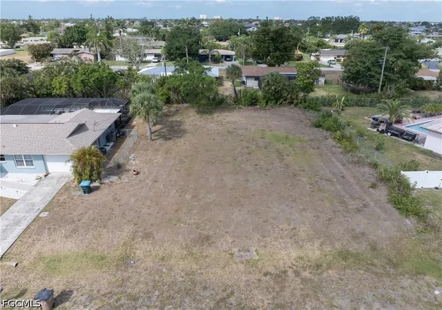 Photo 3 of Land for sale at 5206 Sunnybrook Ct, Cape Coral, FL 33904 | MLS# 2026018891 | Listing updated on 2026-09-01