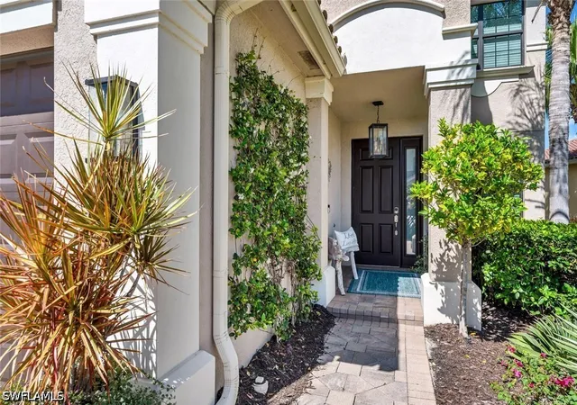 Photo 3 of Single family home for sale at 13539 Mandarin Cir, Naples, FL 34109 | MLS# 226016882 | Listing updated on 2026-09-15