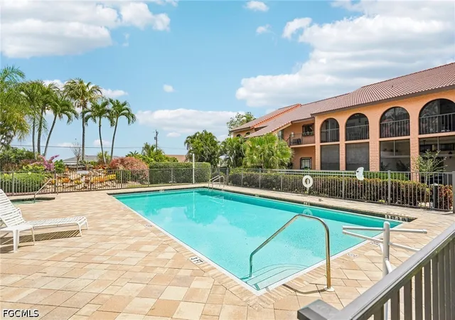 Photo 4 of Condo for sale at 5510 SW 4th Place #605, Cape Coral, FL 33914 | MLS# 2026018987 | Listing updated on 2026-09-03