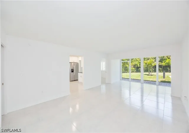 Photo 3 of Sale Pending at 4180 Crayton Rd #E4, Naples, FL 34103 | MLS# 226017084 | Listing updated on 2026-09-03