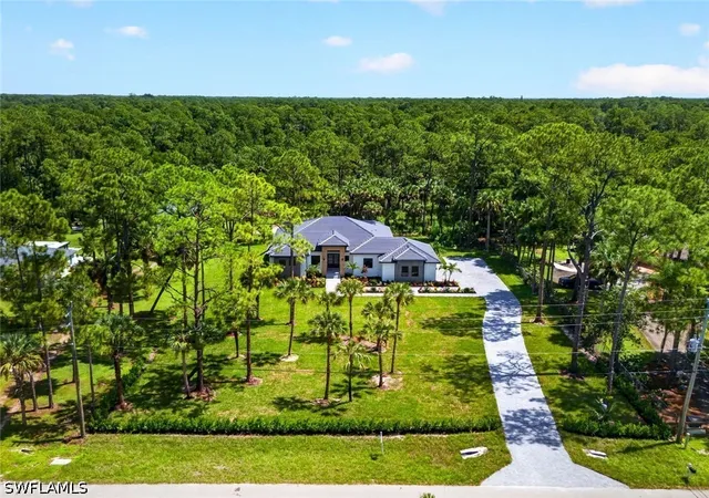 Photo 1 of Single family home for sale at 430 7th Street SW, Naples, FL 34117 | MLS# 226015821 | Listing updated on 2026-10-06