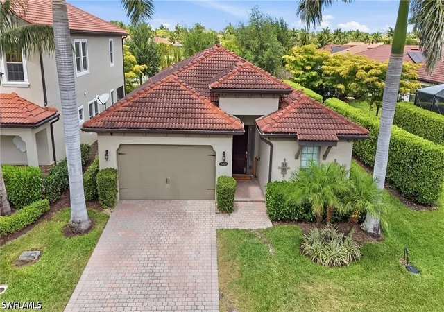 Photo 1 of Single family home for sale at 16329 Aberdeen Way, Naples, FL 34110 | MLS# 226016689 | Listing updated on 2026-09-13