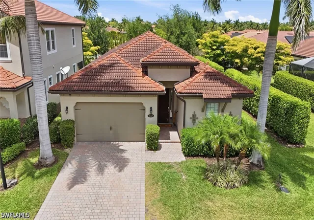 Photo 3 of Single family home for sale at 16329 Aberdeen Way, Naples, FL 34110 | MLS# 226016689 | Listing updated on 2026-09-13