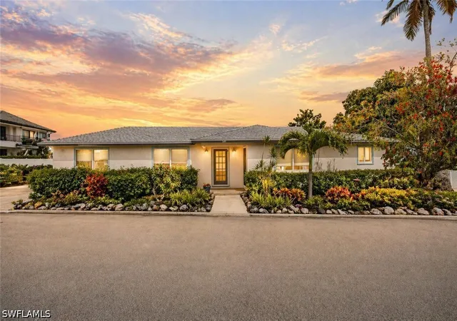 Photo 1 of Single family home for sale at 549 94th Avenue N, Naples, FL 34108 | MLS# 226017125 | Listing updated on 2026-09-16