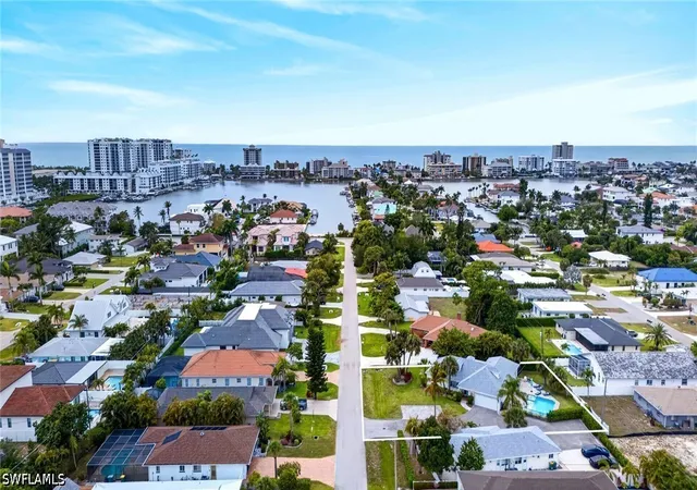 Photo 3 of Single family home for sale at 541 94th Avenue N, Naples, FL 34108 | MLS# 226017124 | Listing updated on 2026-09-16
