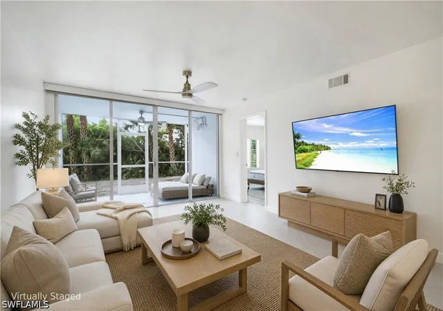 Listing Photo 4 - Condo for sale in building located at 15171 Cedarwood Ln, Naples, FL 34110 - Unit #3105