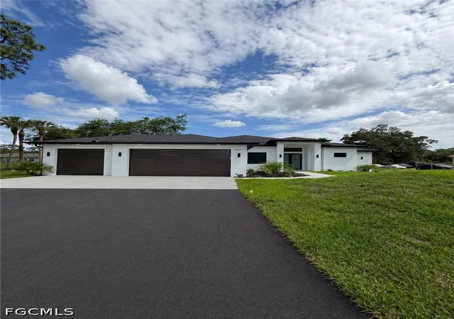 Photo 3 of Sale Pending at 3663 28th Avenue Se, Naples, FL 34117 | MLS# 2026019236 | Listing updated on 2026-09-14