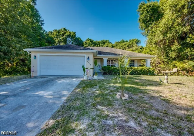 Photo 2 of Single family home for sale at 2807 51st Street W, Lehigh Acres, FL 33971 | MLS# 2026019468 | Listing updated on 2026-09-12