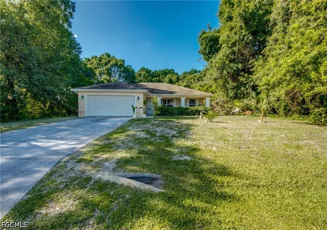 Photo 3 of Single family home for sale at 2807 51st Street W, Lehigh Acres, FL 33971 | MLS# 2026019468 | Listing updated on 2026-09-12