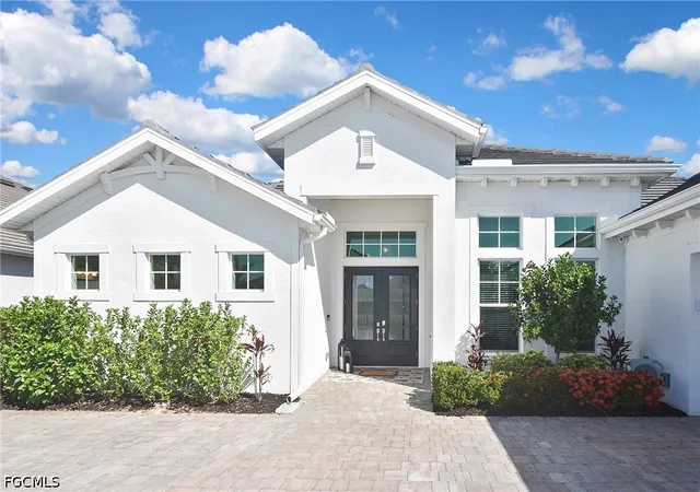 Photo 2 of Single family home for sale at 18958 Wildblue Blvd, Fort Myers, FL 33913 | MLS# 2026019599 | Listing updated on 2026-09-04