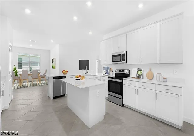 Photo 2 of Single family home for sale at 1595 Double Eagle Trl, Naples, FL 34120 | MLS# 226017383 | Listing updated on 2026-09-09