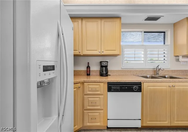 Photo 3 of Condo for sale at 4585 Trawler Ct #303, Fort Myers, FL 33919 | MLS# 2026019699 | Listing updated on 2026-09-16