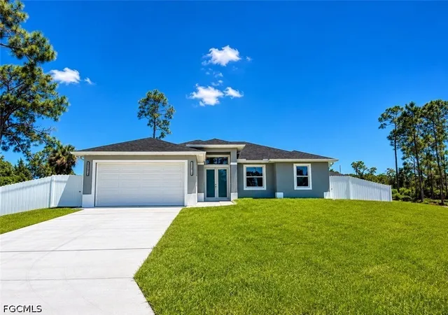Photo 1 of Single family home for sale at 846 Runble St E, Lehigh Acres, FL 33974 | MLS# 2026019716 | Listing updated on 2026-09-14