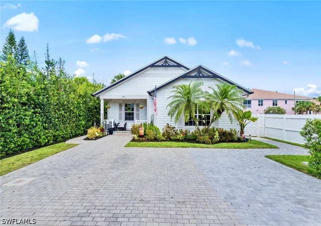 Photo 1 of Single family home for sale at 861 97th Avenue N, Naples, FL 34108 | MLS# 226016987 | Listing updated on 2026-09-08