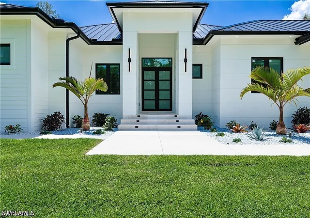 Photo 2 of Single family home for sale at 3430 1st Avenue Nw, Naples, FL 34120 | MLS# 226018062 | Listing updated on 2026-09-16