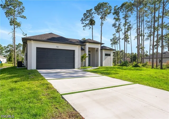 Photo 1 of Single family home for sale at 722 Phelps St E, Lehigh Acres, FL 33974 | MLS# 2026020183 | Listing updated on 2026-09-11