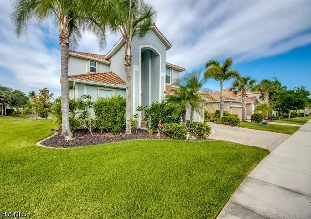 Photo 2 of Sale Pending at 3613 Valle Santa Cir, Cape Coral, FL 33909 | MLS# 2026020191 | Listing updated on 2026-09-07