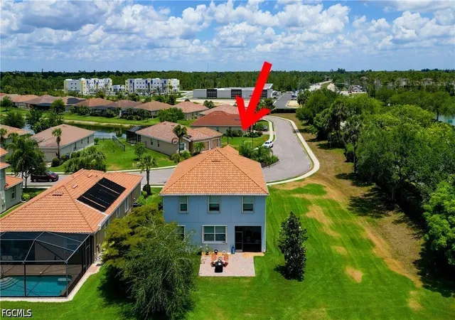 Photo 3 of Sale Pending at 3613 Valle Santa Cir, Cape Coral, FL 33909 | MLS# 2026020191 | Listing updated on 2026-09-07