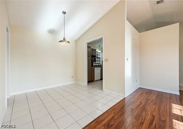 Photo 4 of Single family home for sale at 550 Caloosa Ests Dr, Labelle, FL 33935 | MLS# 2026020347 | Listing updated on 2026-09-09
