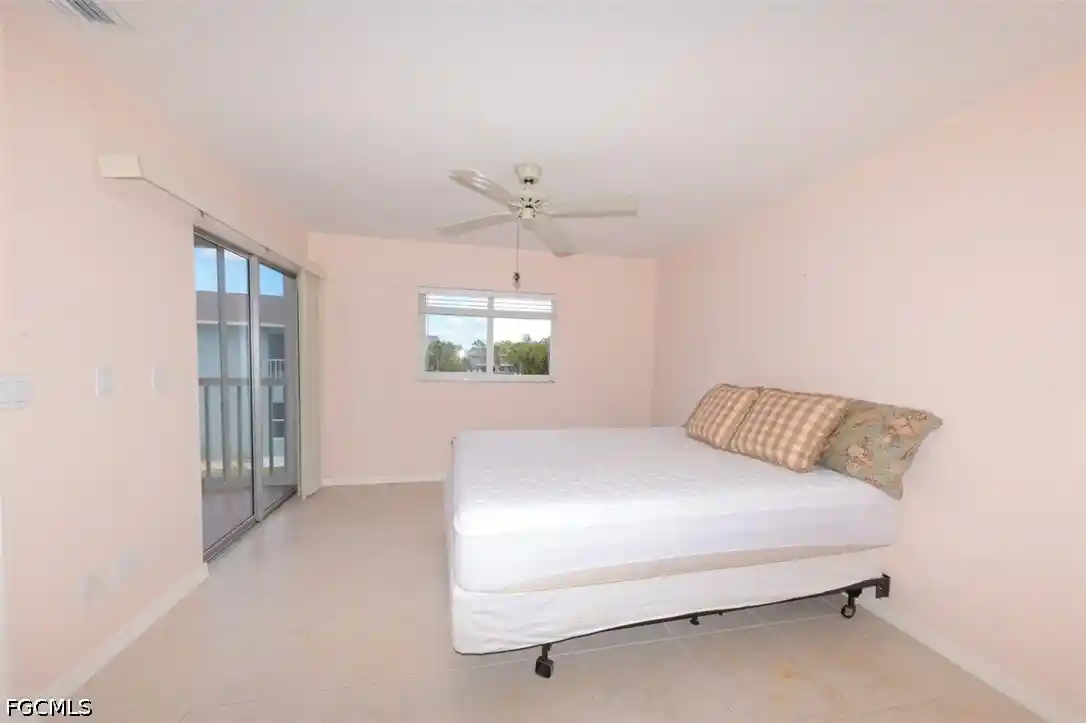Listing Photo 22 - Condo for sale in building located at 8141 Country Rd, Fort Myers, FL 33919 - Unit #203