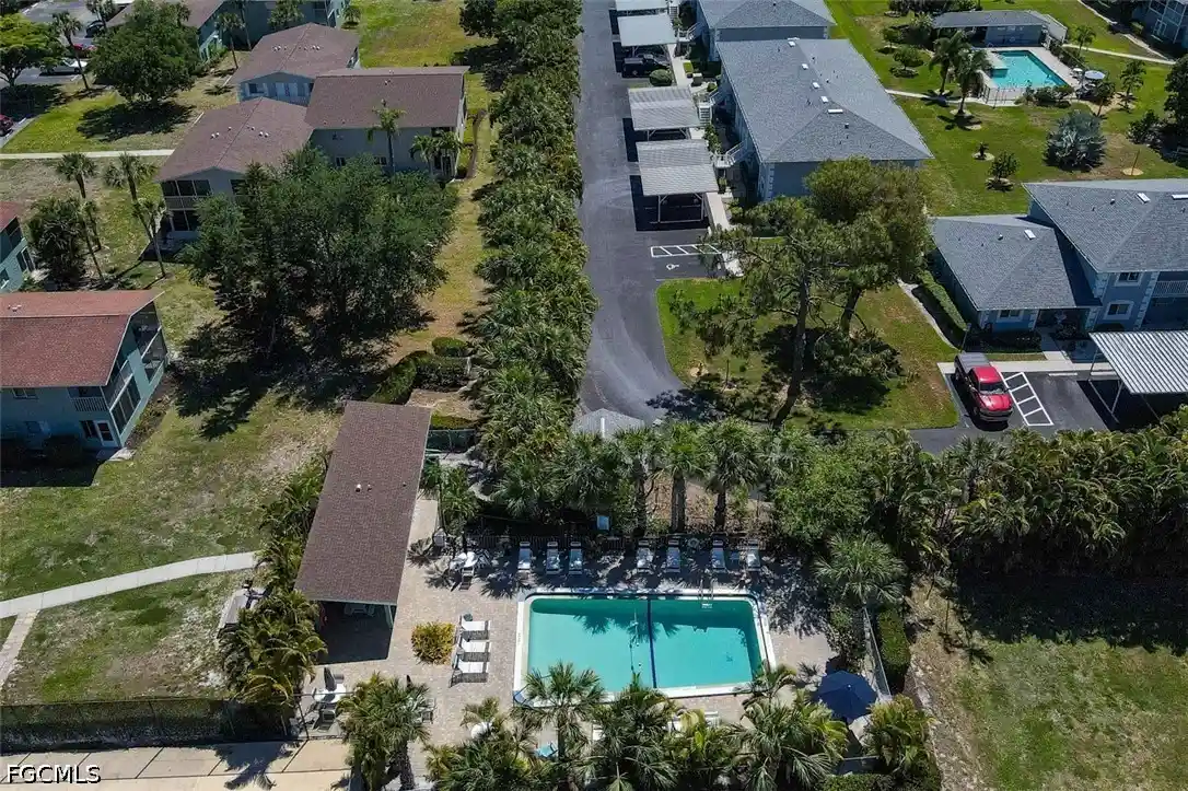 Listing Photo 30 - Condo for sale in building located at 8141 Country Rd, Fort Myers, FL 33919 - Unit #203