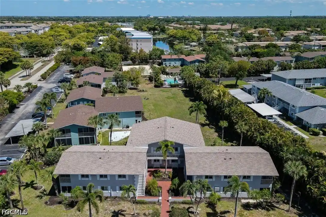 Listing Photo 3 - Condo for sale in building located at 8141 Country Rd, Fort Myers, FL 33919 - Unit #203