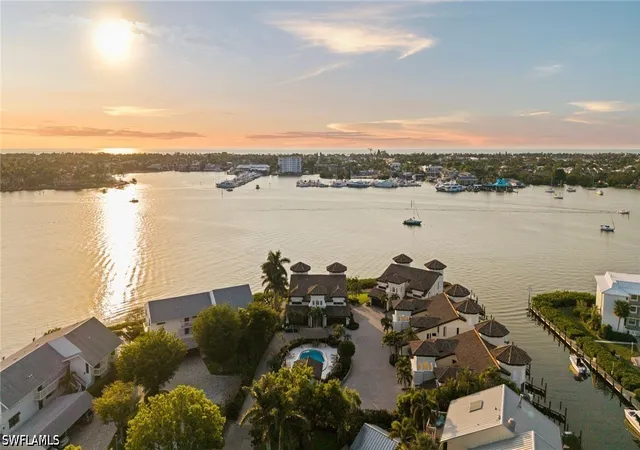 Photo 1 of Townhouse for sale at 1301 Chesapeake Ave #1B, Naples, FL 34102 | MLS# 226018219 | Listing updated on 2026-09-16