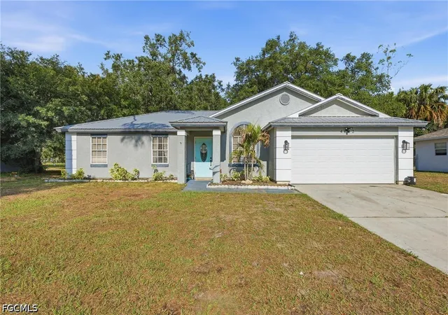 Photo 1 of Sale Pending at 4022 E Sunflower Cir, Labelle, FL 33935 | MLS# 2026020612 | Listing updated on 2026-09-19