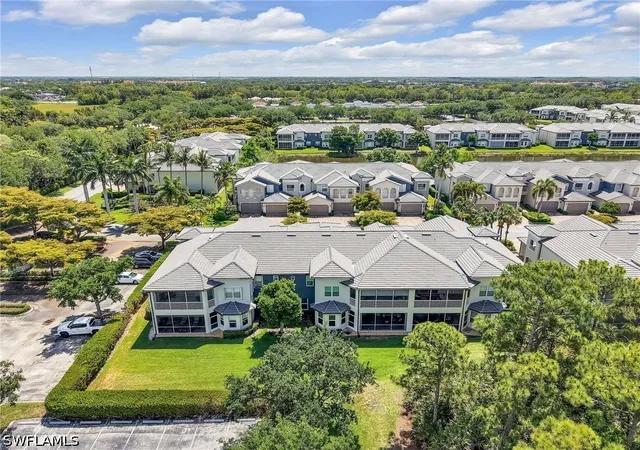 Listing Photo 5 - Condo for sale in building located at 21522 Baccarat Ln, Estero, FL 33928 - Unit #102
