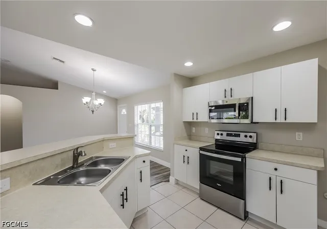 Photo 4 of Single family home for sale at 3312 38th Street SW, Lehigh Acres, FL 33976 | MLS# 2026021116 | Listing updated on 2026-10-07