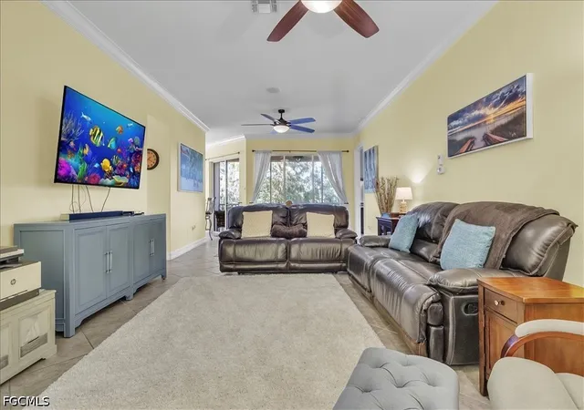 Listing Photo 5 - Condo for sale in building located at 6050 Jonathans Bay Cir, Fort Myers, FL 33908 - Unit #102