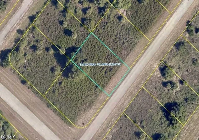 Photo 2 of Land for sale at 302 Boca Cir, La Belle, FL 33935 | MLS# 2026021143 | Listing updated on 2026-09-11