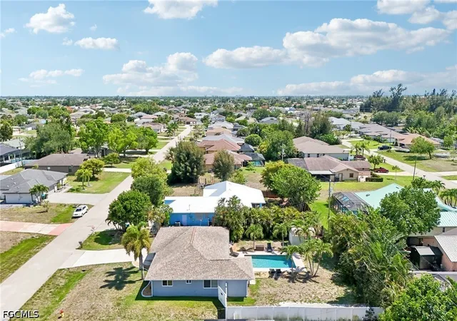 Photo 3 of Sale Pending at 808 Sw 14th Place, Cape Coral, FL 33991 | MLS# 2026021205 | Listing updated on 2026-09-02