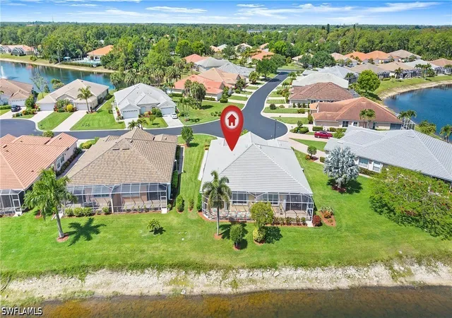 Photo 2 of Townhouse for sale at 7737 Haverhill Ct, Naples, FL 34104 | MLS# 226018938 | Listing updated on 2026-10-07
