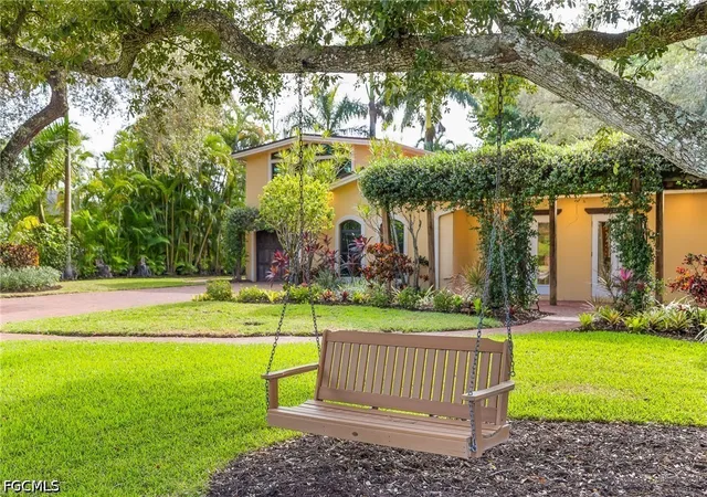Photo 3 of Single family home for sale at 1250 Florida Ave, Fort Myers, FL 33901 | MLS# 2026021232 | Listing updated on 2026-09-20
