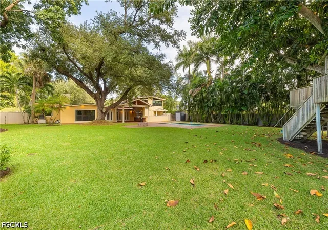 Photo 3 of Single family home for sale at 1250 Florida Ave, Fort Myers, FL 33901 | MLS# 2026021232 | Listing updated on 2026-09-20