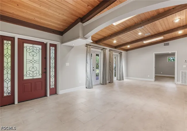 Photo 4 of Single family home for sale at 1250 Florida Ave, Fort Myers, FL 33901 | MLS# 2026021232 | Listing updated on 2026-09-20