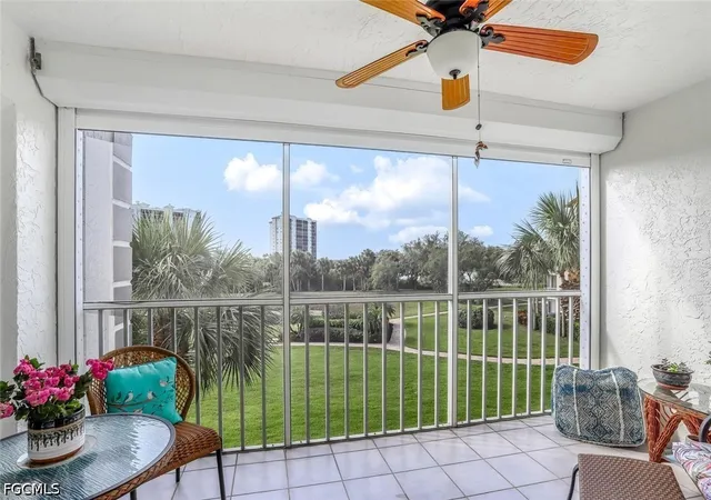 Photo 3 of Sale Pending at 340 Horse Crk Dr #305, Naples, FL 34110 | MLS# 2026021260 | Listing updated on 2026-09-20