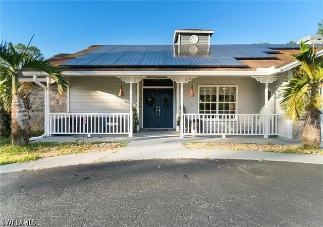 Photo 3 of Single family home for sale at 6011 Sea Grass Ln, Naples, FL 34116 | MLS# 226019113 | Listing updated on 2026-10-06